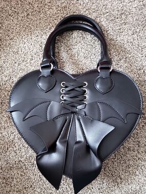 Black Heart-Shaped Bat Wing Tote Bag with Bow